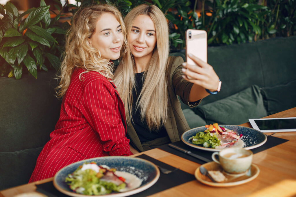 selfie em restaurante